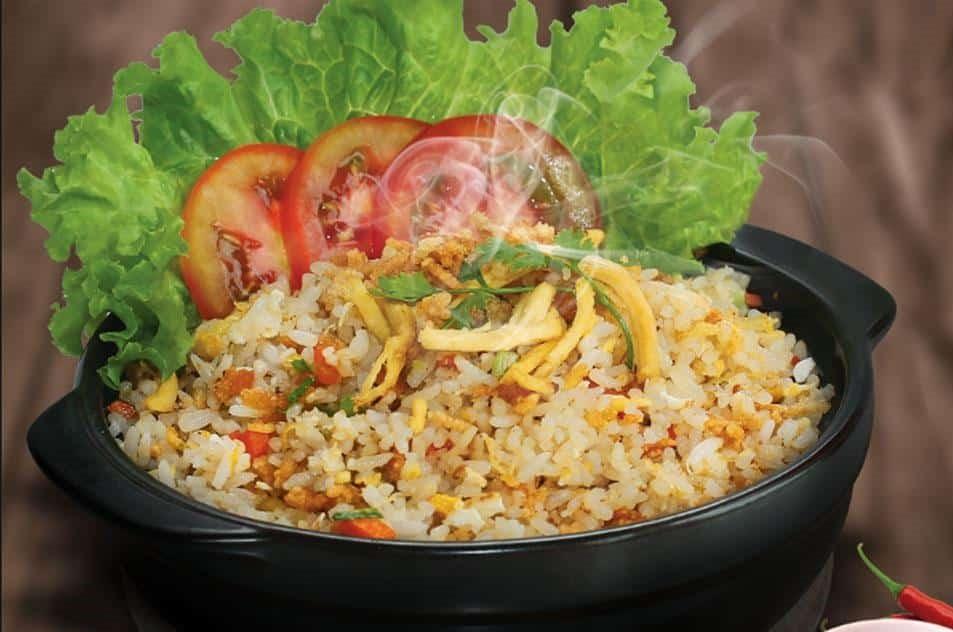 cơm gà cá mặn - đặc sản Đồng Nai